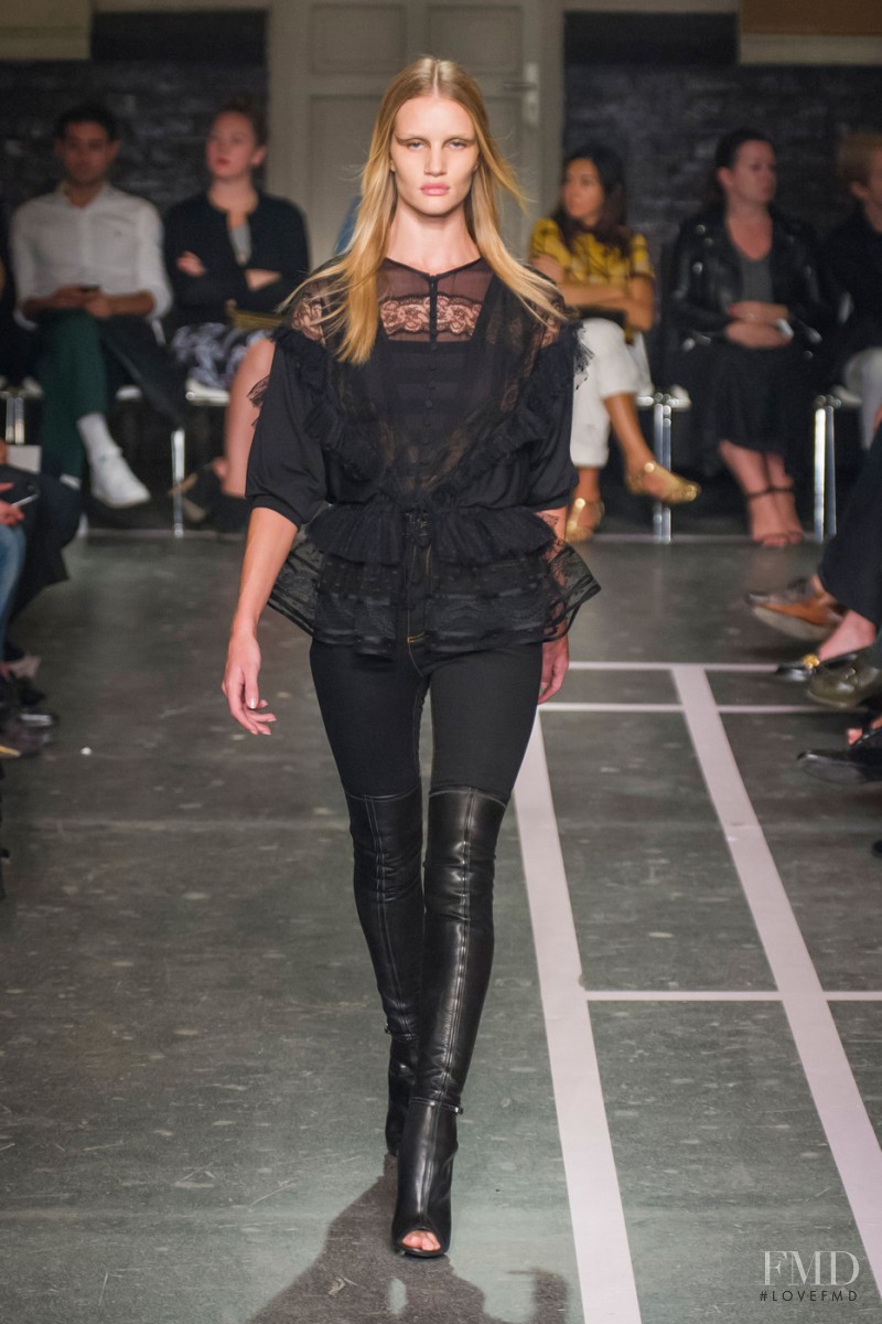 Rosie Huntington-Whiteley featured in  the Givenchy fashion show for Spring/Summer 2015
