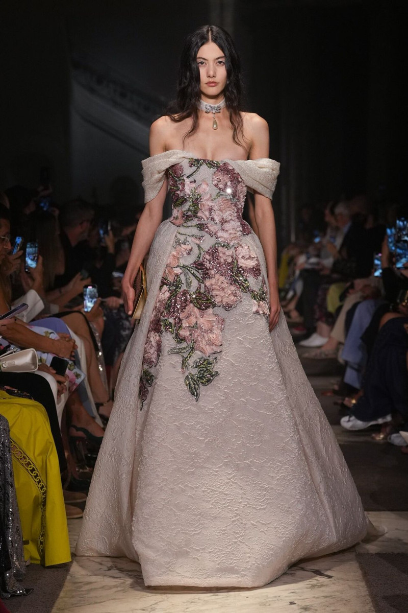 Elie Saab Couture fashion show for Autumn/Winter 2025