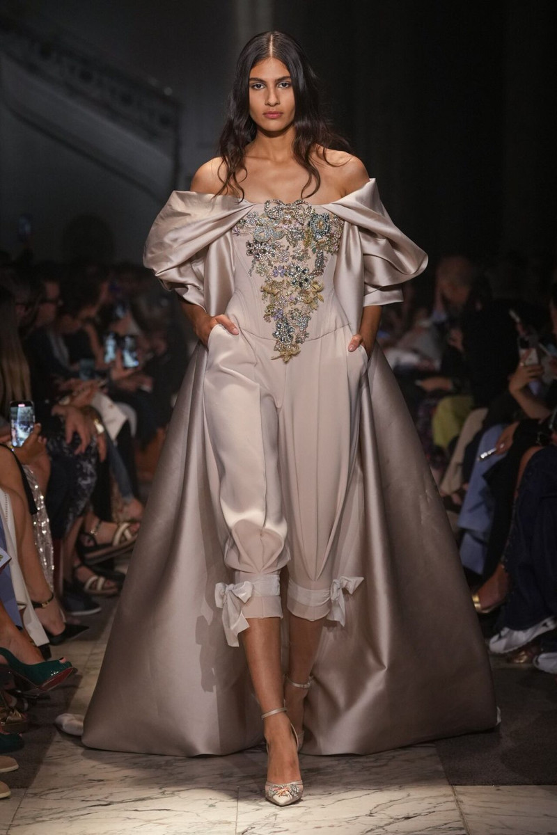 Elie Saab Couture fashion show for Autumn/Winter 2025