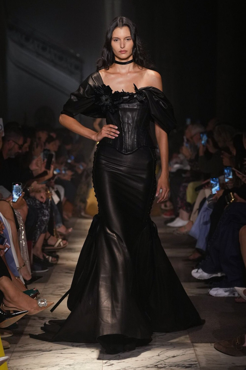 Elie Saab Couture fashion show for Autumn/Winter 2025