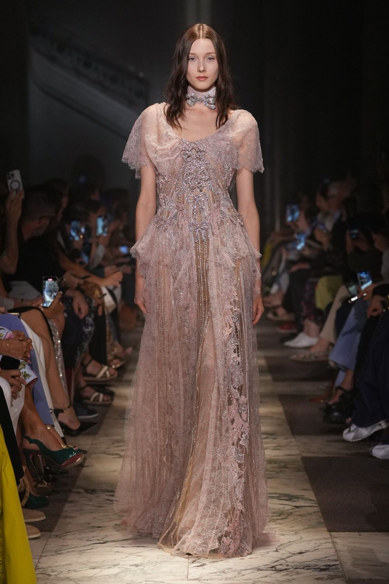 Elie Saab Couture fashion show for Autumn/Winter 2025