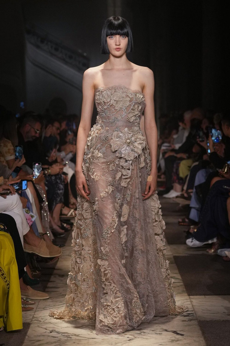Elie Saab Couture fashion show for Autumn/Winter 2025