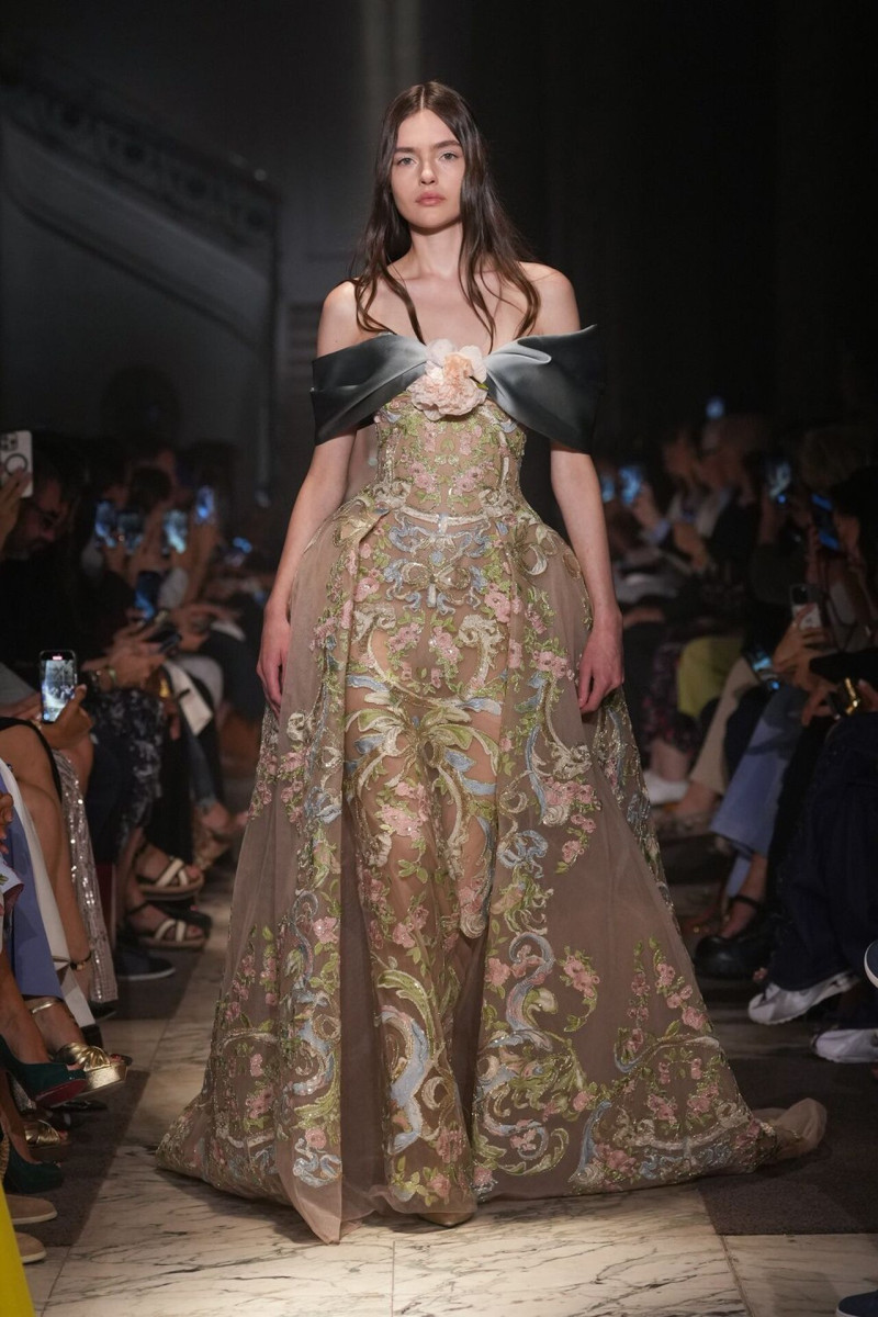 Elie Saab Couture fashion show for Autumn/Winter 2025