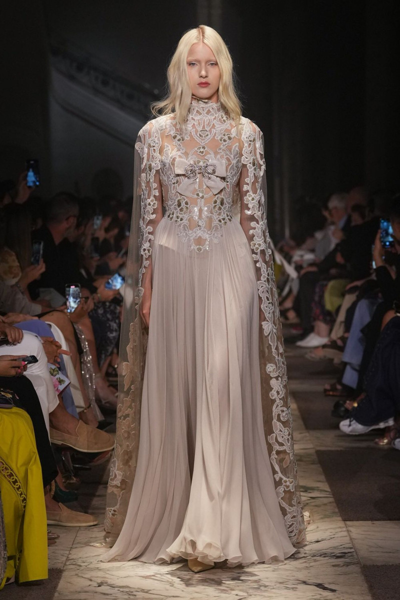 Elie Saab Couture fashion show for Autumn/Winter 2025