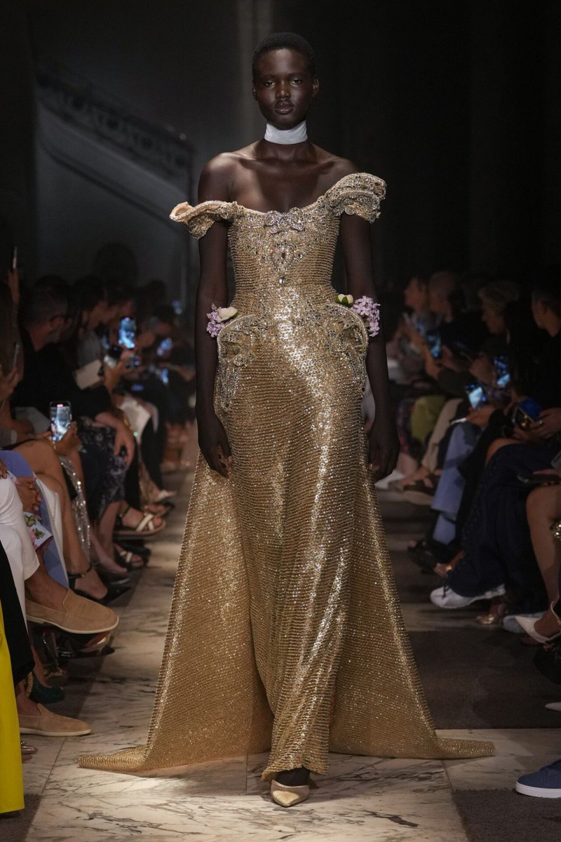 Elie Saab Couture fashion show for Autumn/Winter 2025