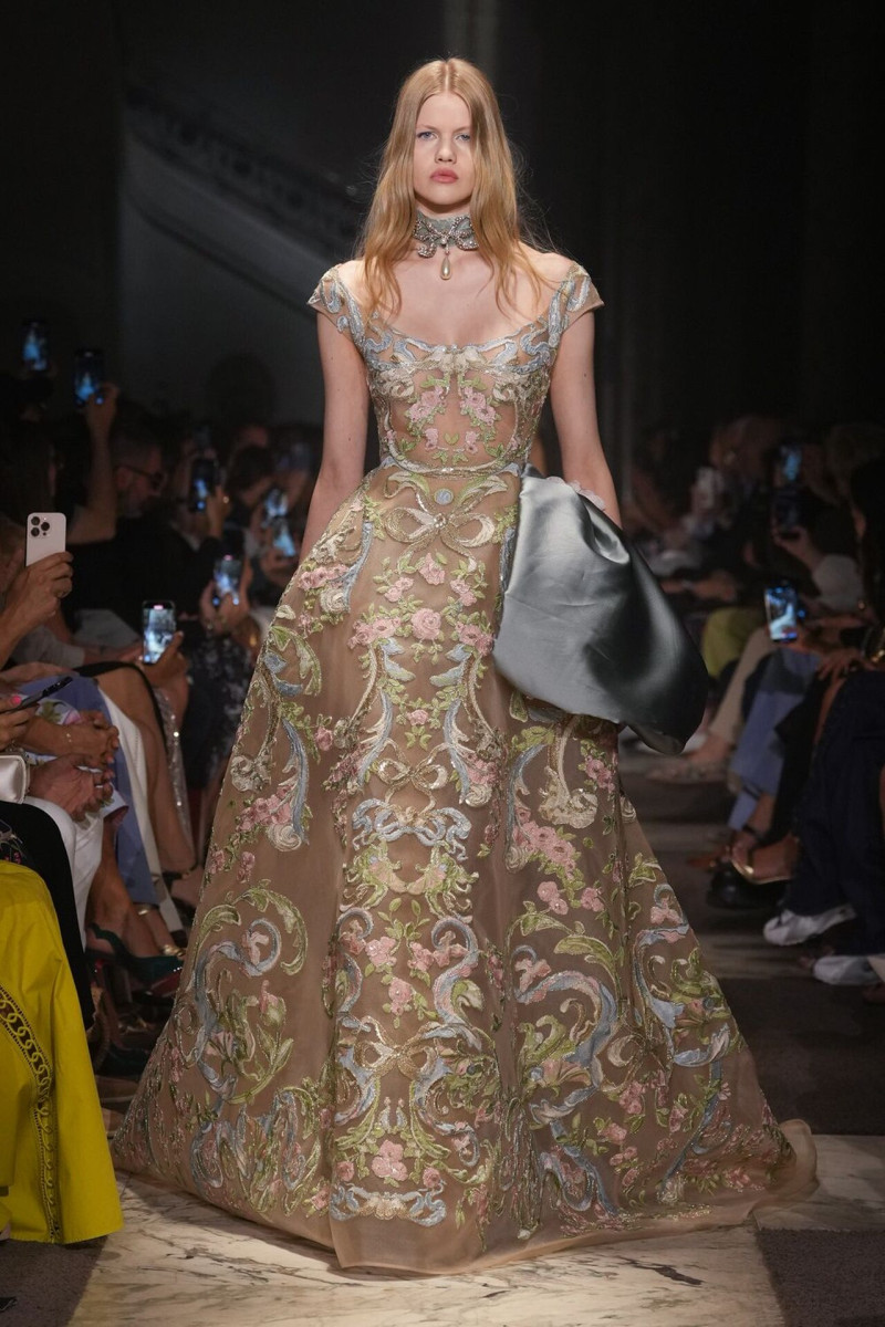 Elie Saab Couture fashion show for Autumn/Winter 2025