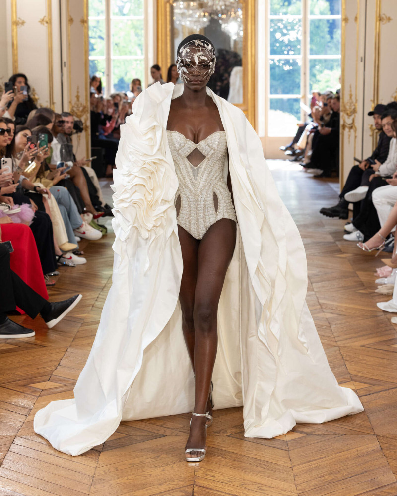Tony Ward fashion show for Autumn/Winter 2025