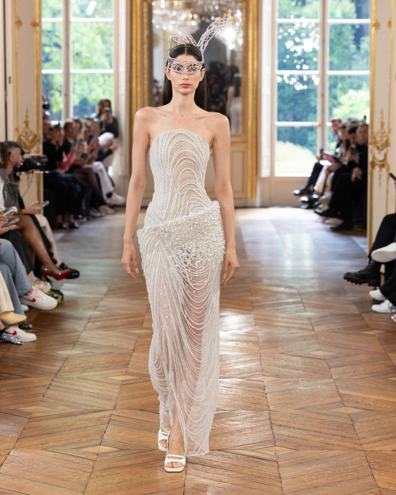 Tony Ward fashion show for Autumn/Winter 2025