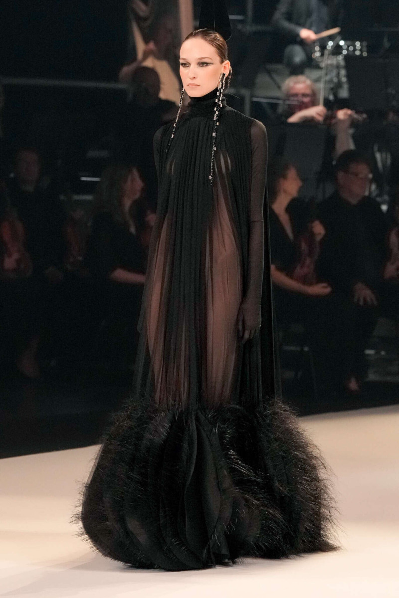 Stéphane Rolland fashion show for Autumn/Winter 2025
