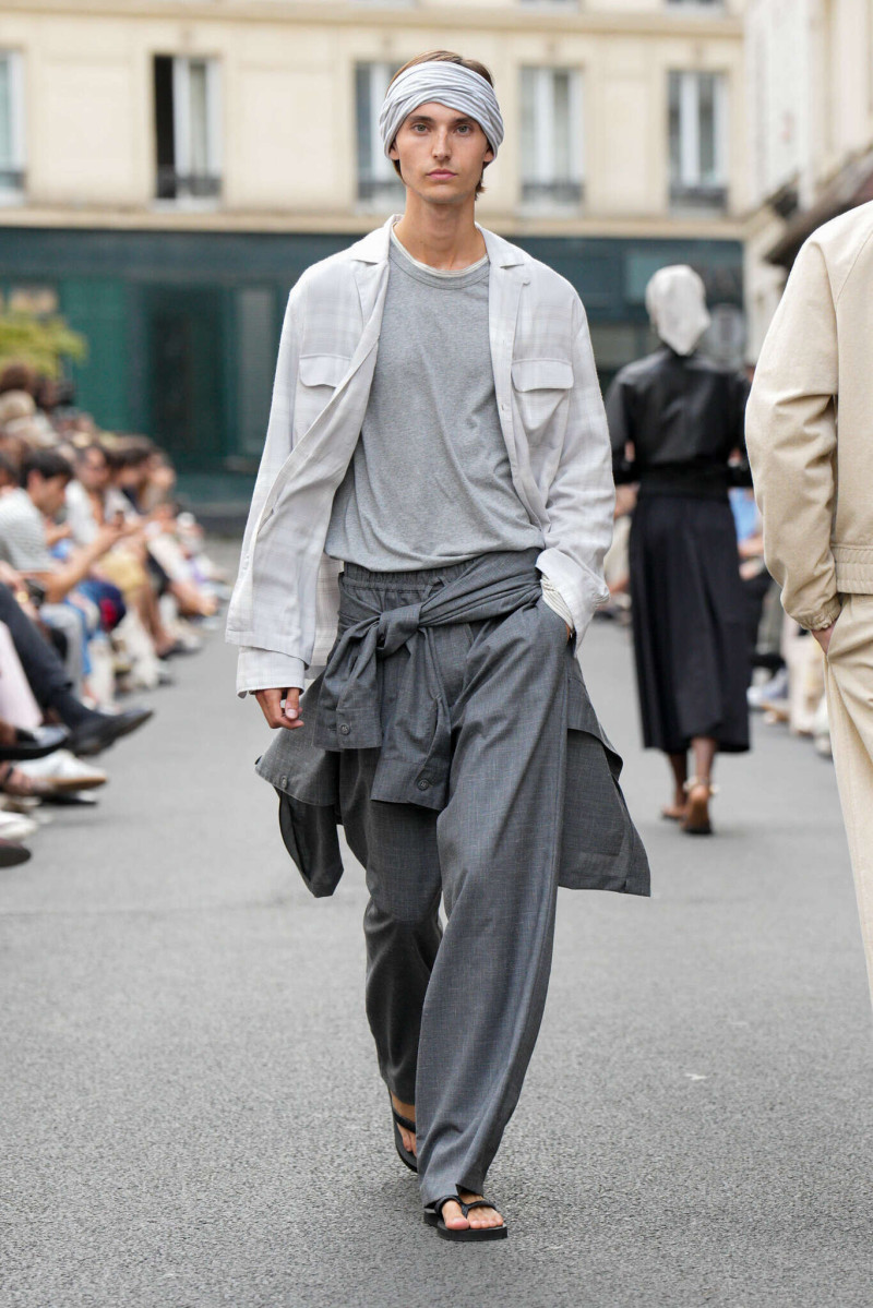 Officine Generale fashion show for Spring/Summer 2026