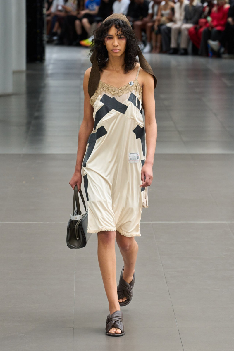 Mihara Yasuhiro fashion show for Spring/Summer 2026