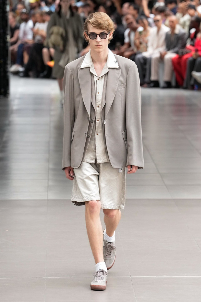 Mihara Yasuhiro fashion show for Spring/Summer 2026