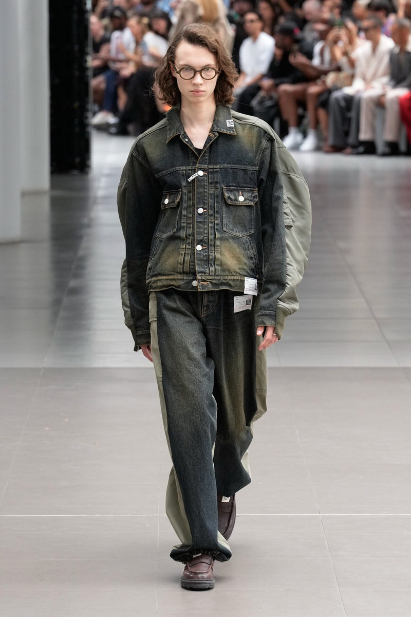 Mihara Yasuhiro fashion show for Spring/Summer 2026