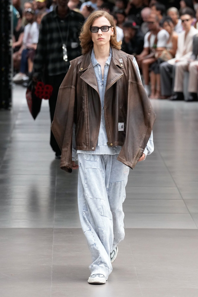 Mihara Yasuhiro fashion show for Spring/Summer 2026