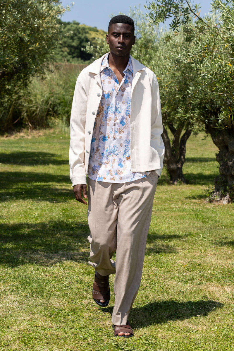 Emanuel Ungaro fashion show for Spring/Summer 2026