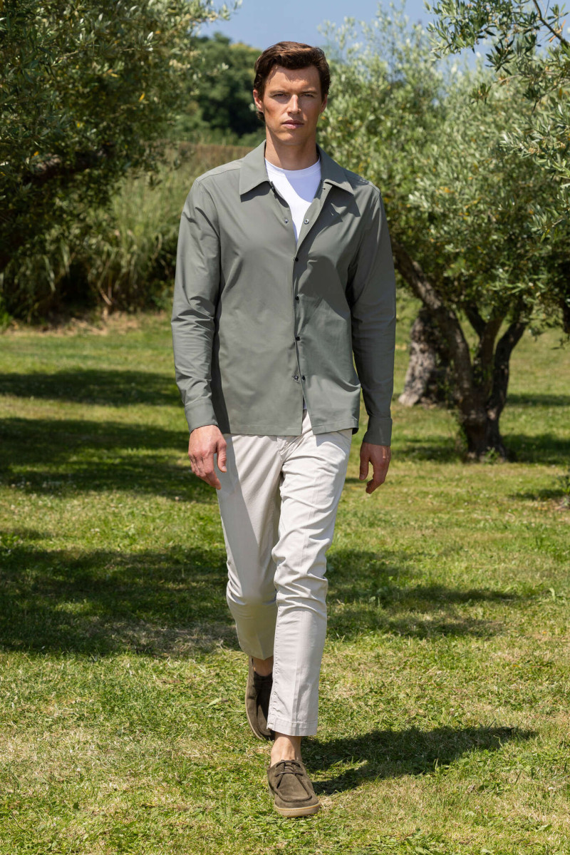 Emanuel Ungaro fashion show for Spring/Summer 2026