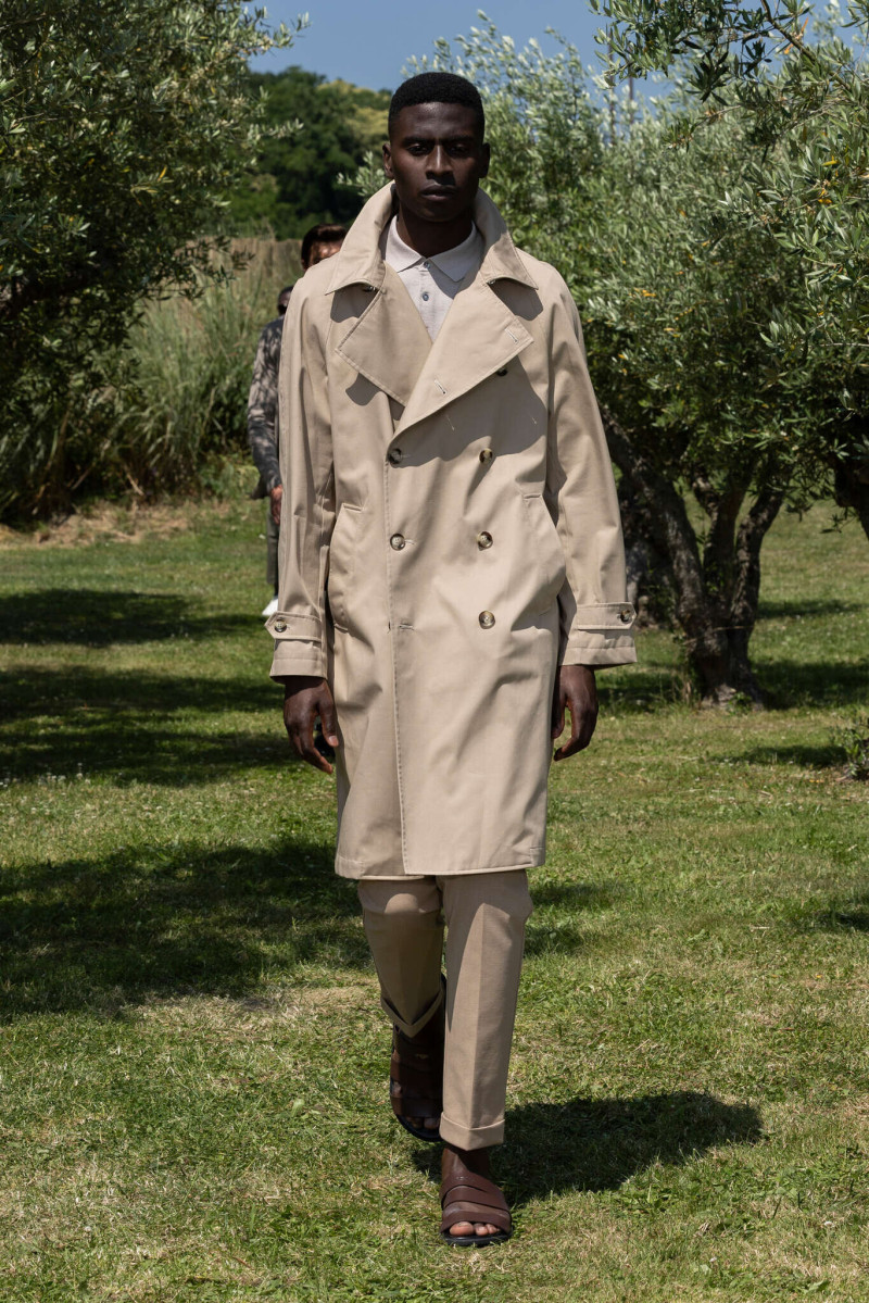Emanuel Ungaro fashion show for Spring/Summer 2026