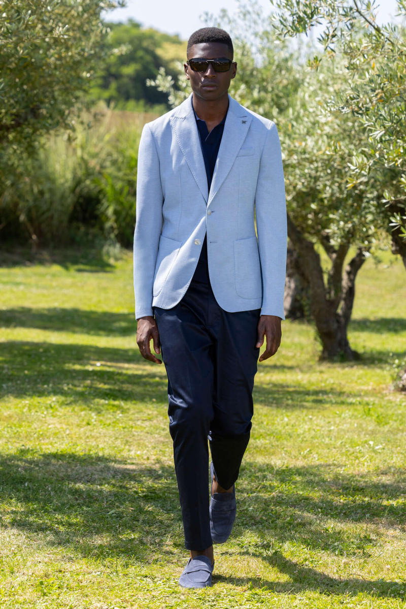Emanuel Ungaro fashion show for Spring/Summer 2026