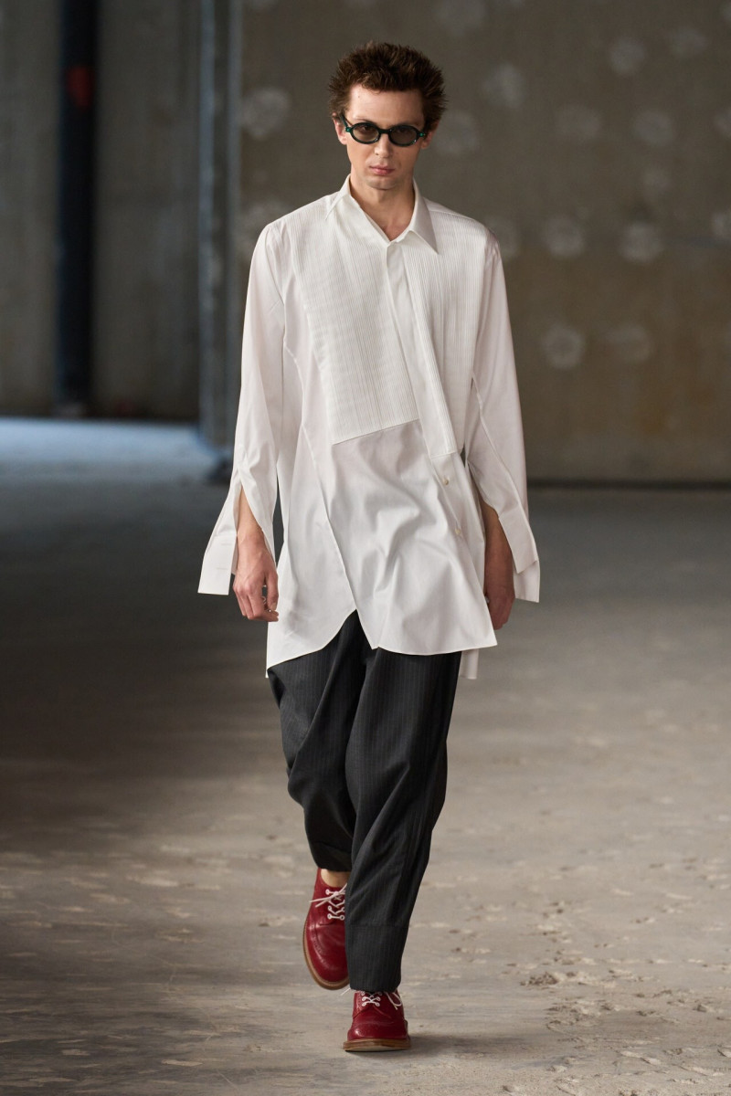 Junya Watanabe fashion show for Spring/Summer 2026