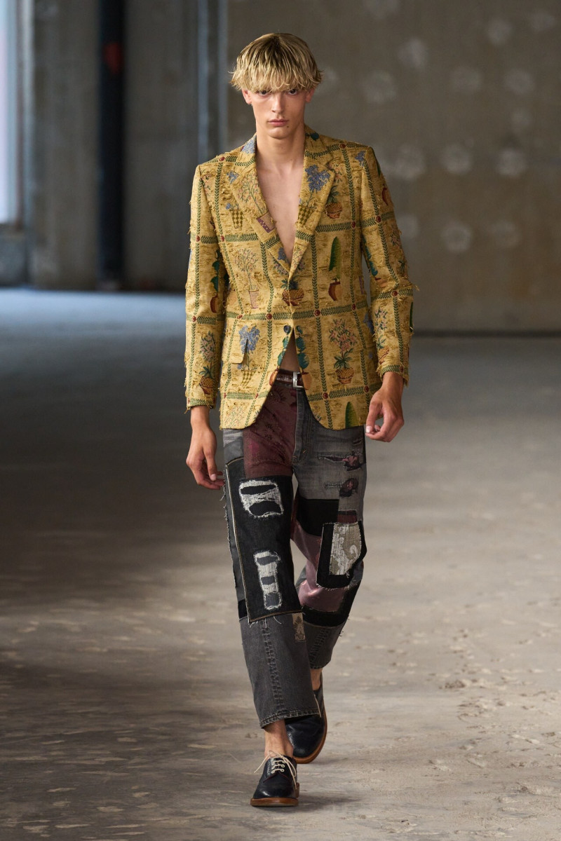 Junya Watanabe fashion show for Spring/Summer 2026