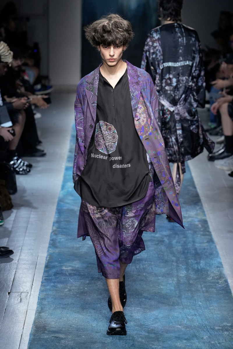 Yohji Yamamoto fashion show for Spring/Summer 2026
