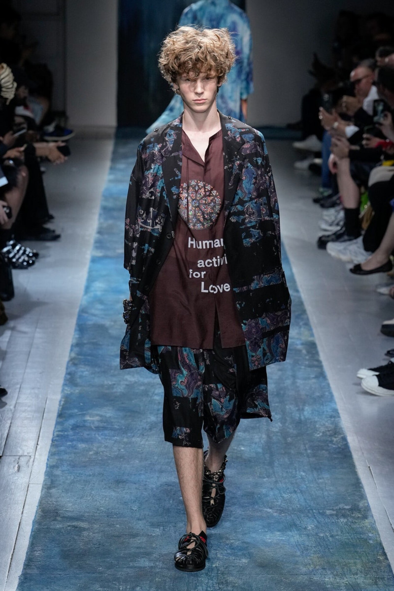 Yohji Yamamoto fashion show for Spring/Summer 2026