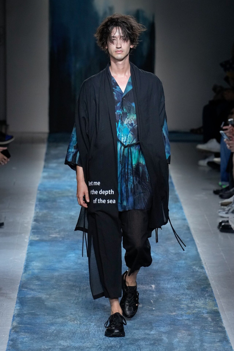 Yohji Yamamoto fashion show for Spring/Summer 2026