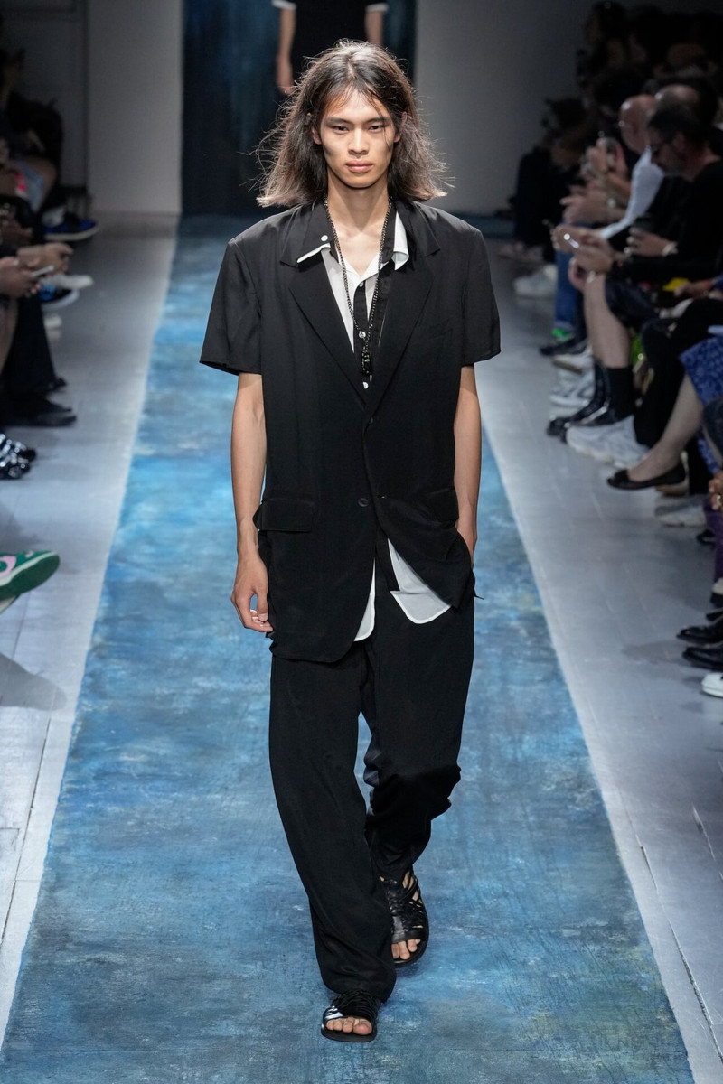 Yohji Yamamoto fashion show for Spring/Summer 2026