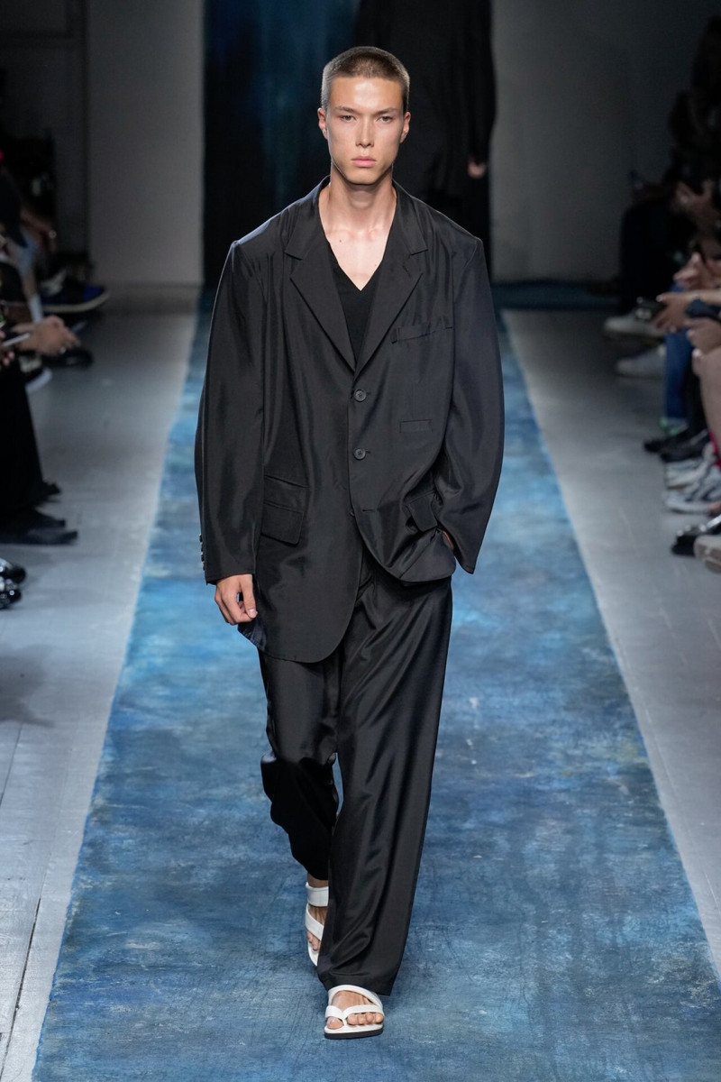 Yohji Yamamoto fashion show for Spring/Summer 2026