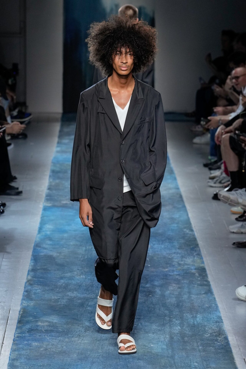 Yohji Yamamoto fashion show for Spring/Summer 2026