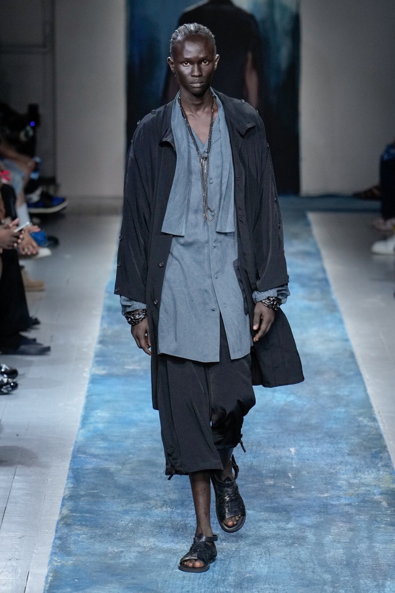 Yohji Yamamoto fashion show for Spring/Summer 2026