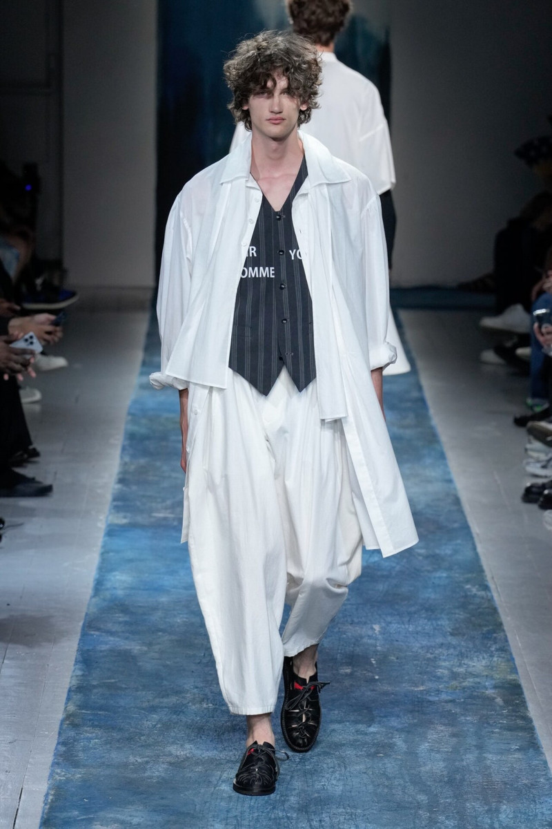 Yohji Yamamoto fashion show for Spring/Summer 2026