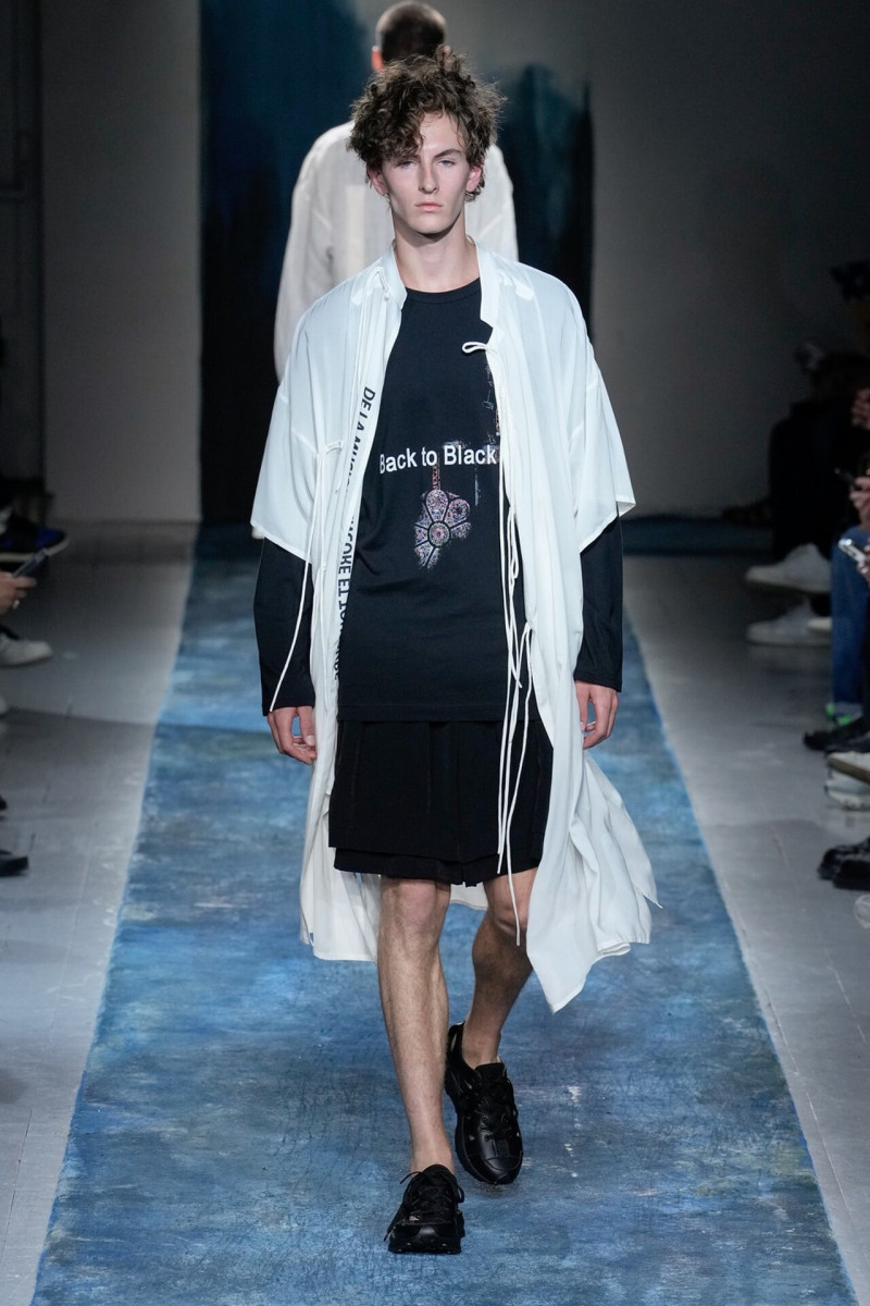 Yohji Yamamoto fashion show for Spring/Summer 2026