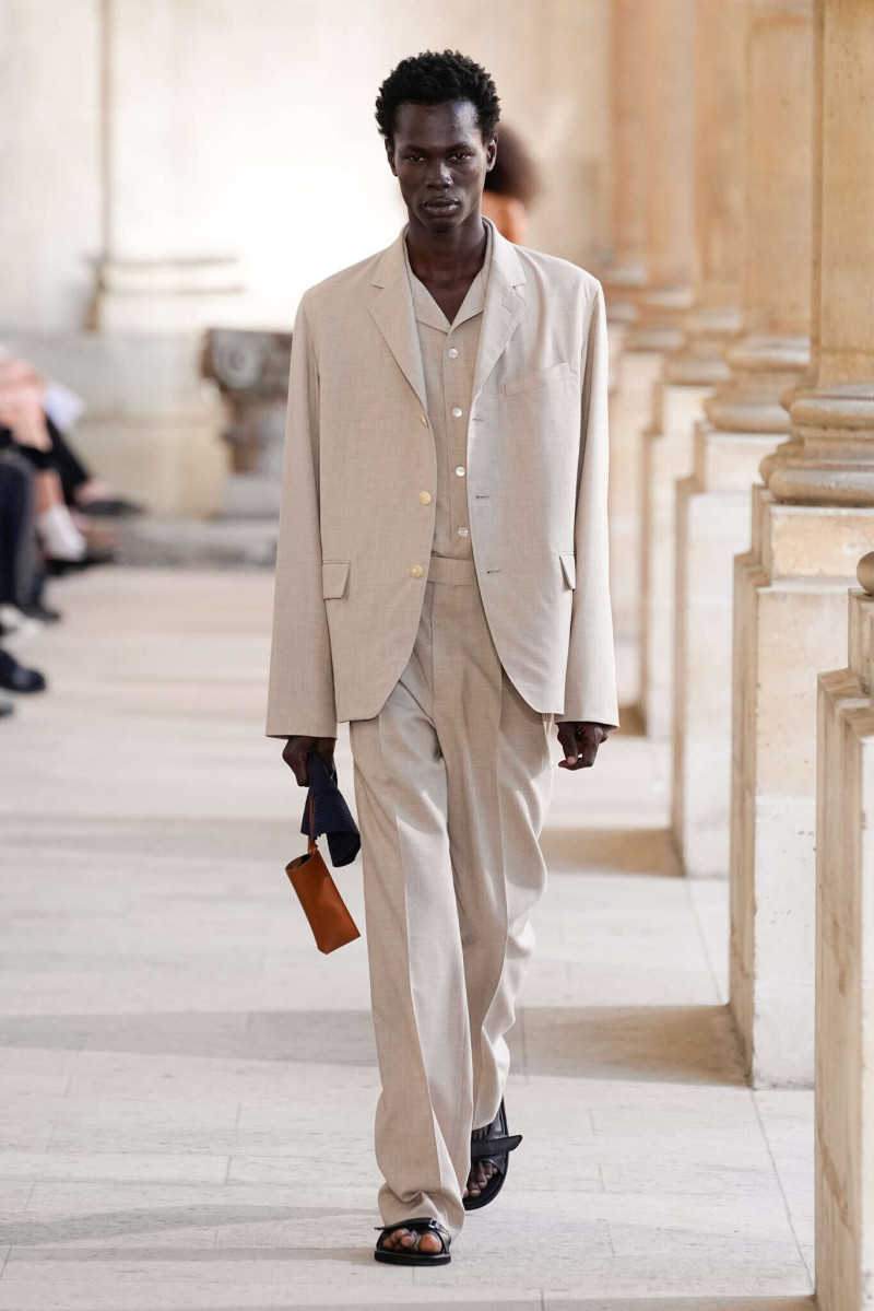 Auralee fashion show for Spring/Summer 2026