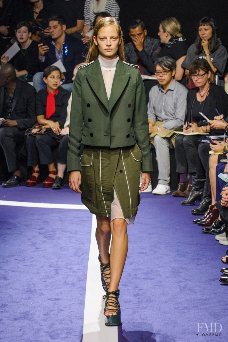 Ine Neefs featured in  the Sacai fashion show for Spring/Summer 2015