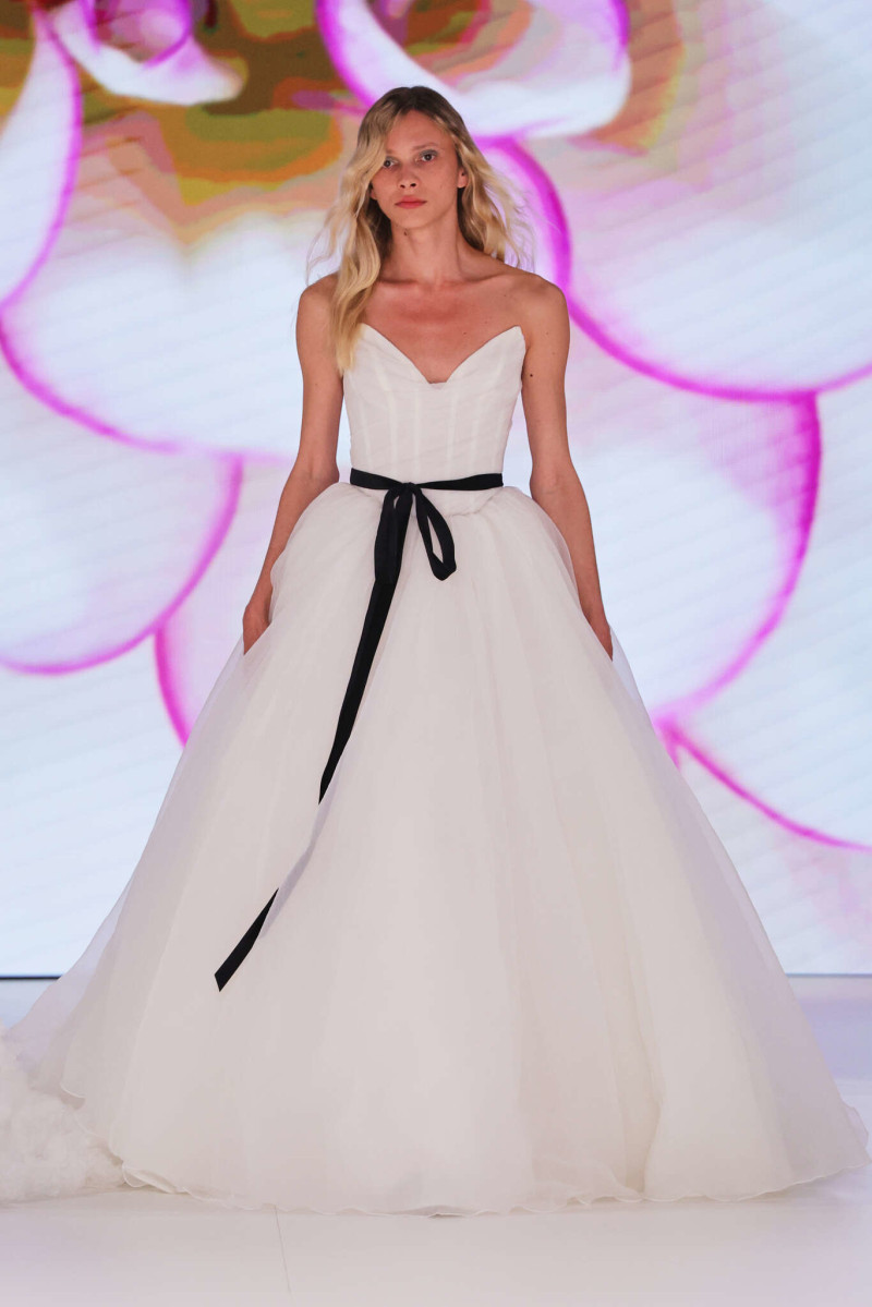 Ines Di Santo fashion show for Spring 2026