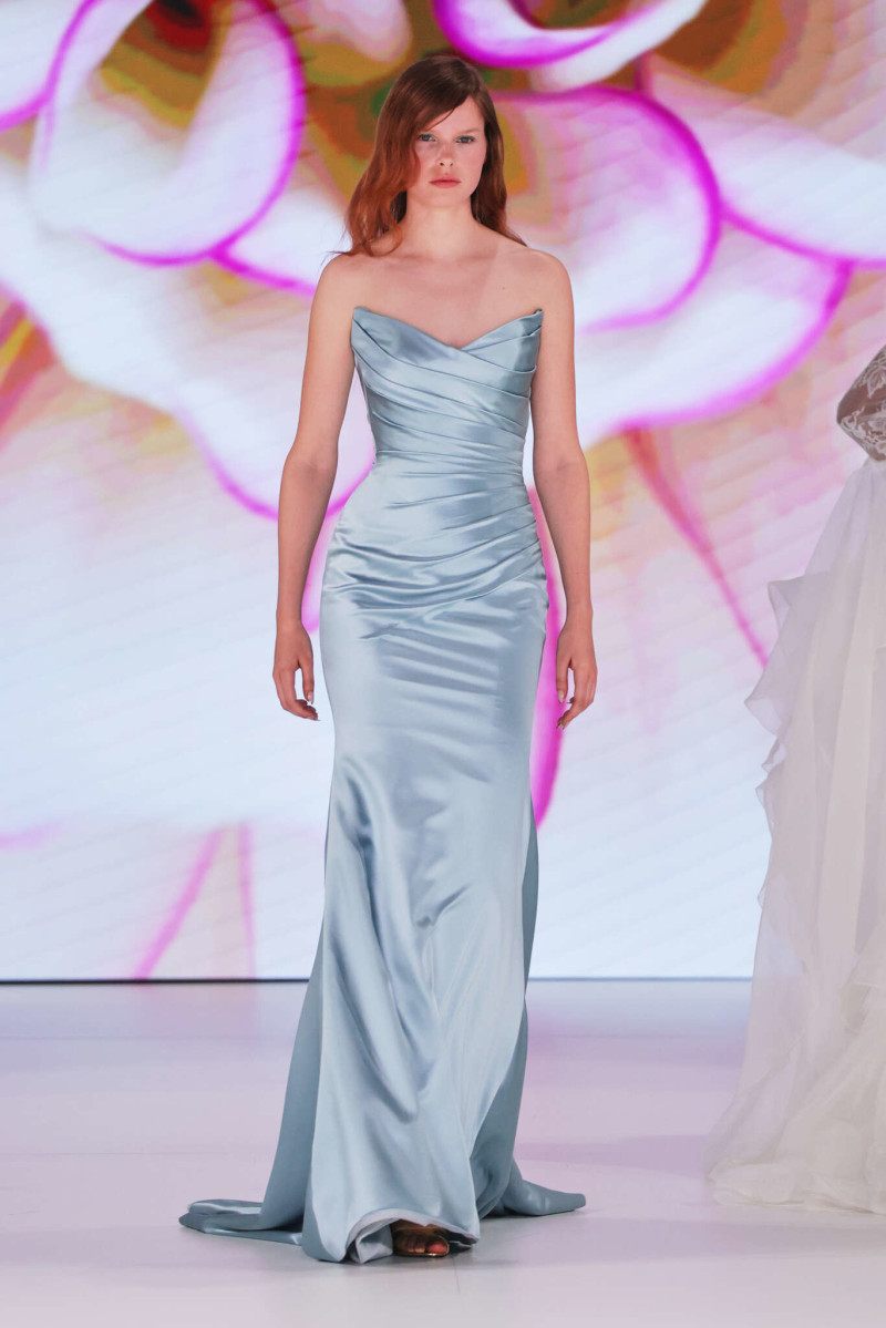 Ines Di Santo fashion show for Spring 2026