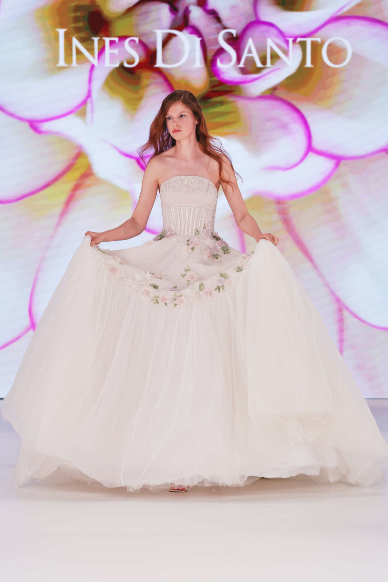 Ines Di Santo fashion show for Spring 2026