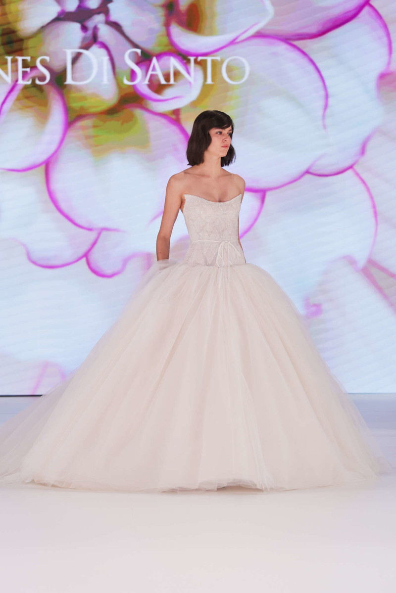 Ines Di Santo fashion show for Spring 2026