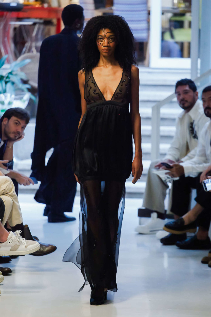 Handred fashion show for Autumn/Winter 2025