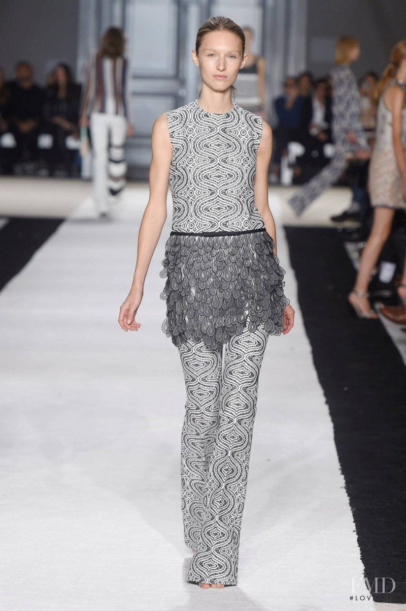 Manuela Frey featured in  the Giambattista Valli fashion show for Spring/Summer 2015