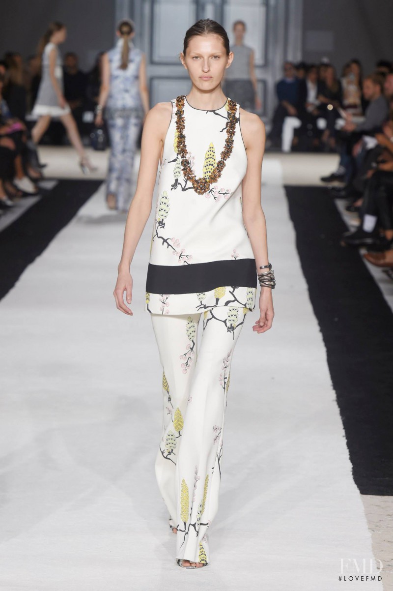 Zoe Huxford featured in  the Giambattista Valli fashion show for Spring/Summer 2015