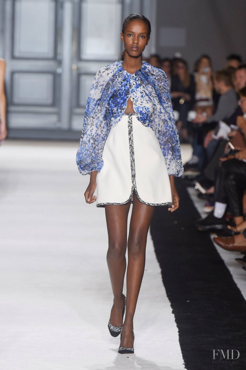 Leila Ndabirabe featured in  the Giambattista Valli fashion show for Spring/Summer 2015