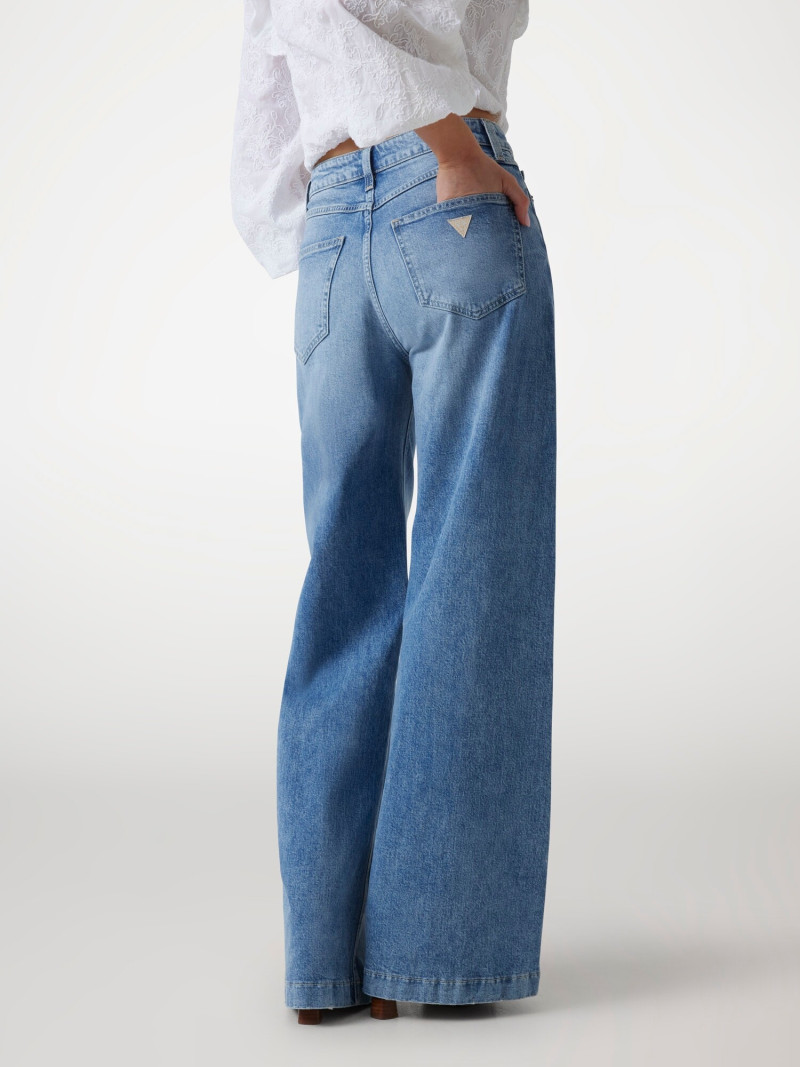 Kianna Louise Stephens featured in  the Guess catalogue for Spring/Summer 2025