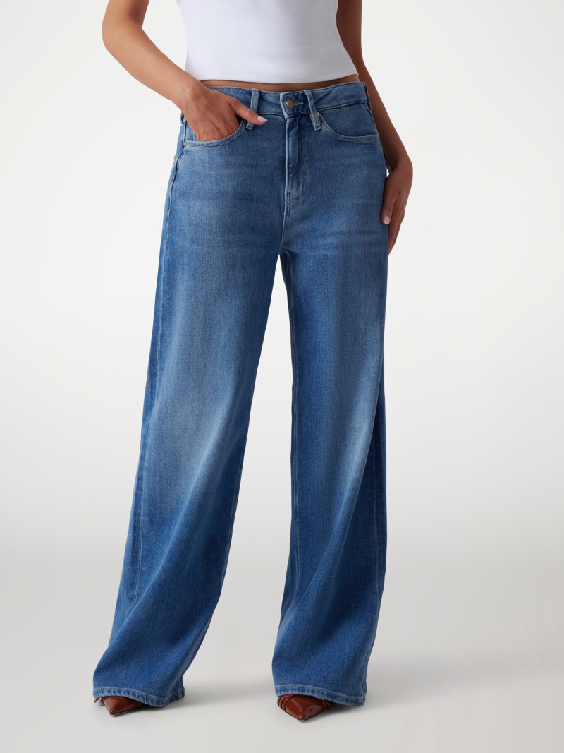 Kianna Louise Stephens featured in  the Guess catalogue for Spring/Summer 2025