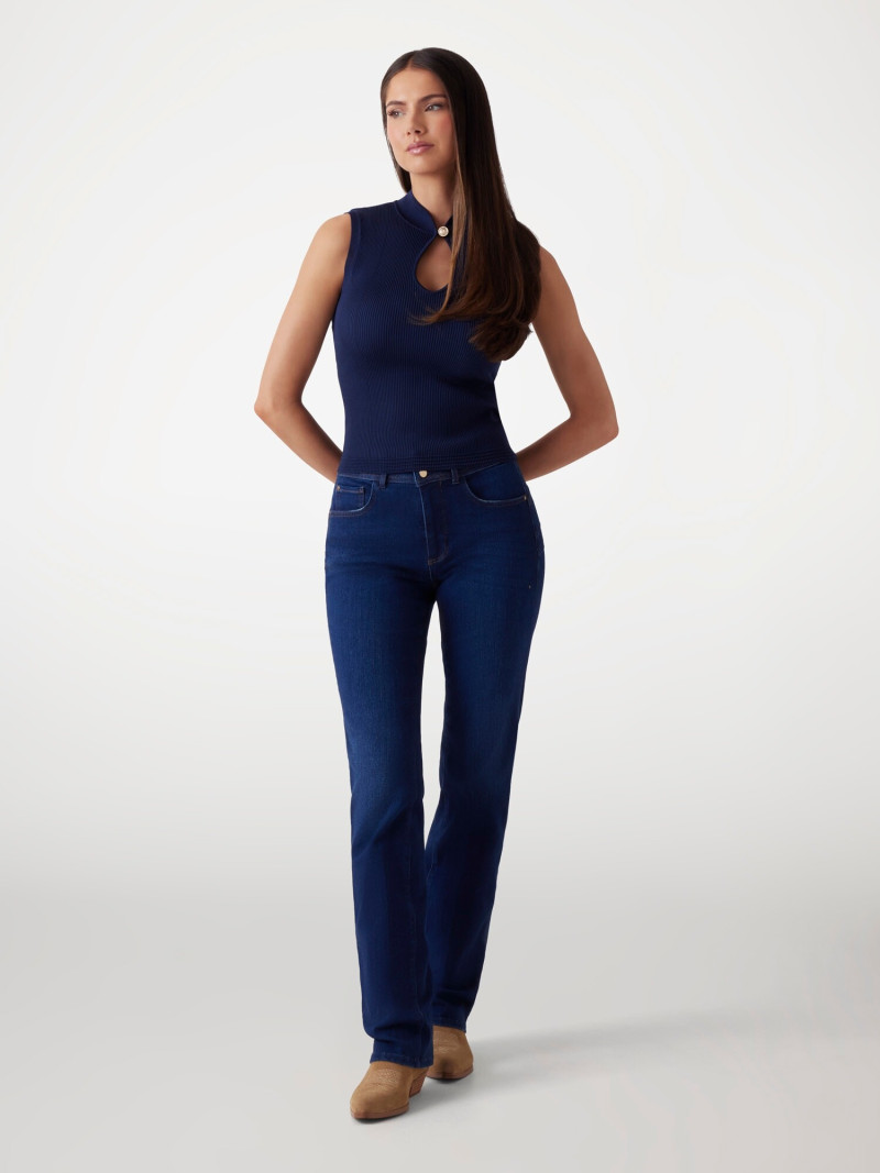 Kianna Louise Stephens featured in  the Guess catalogue for Spring/Summer 2025