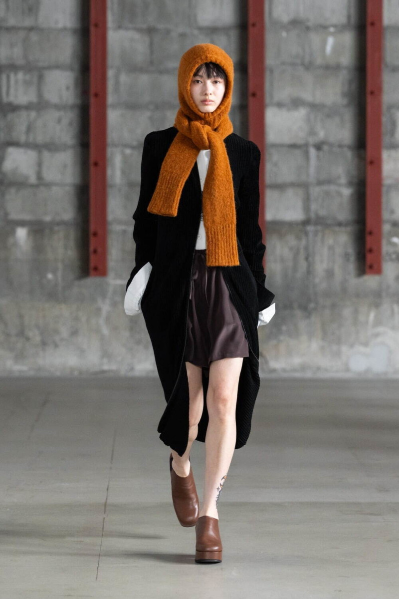 Akane Utsunomiya fashion show for Autumn/Winter 2025