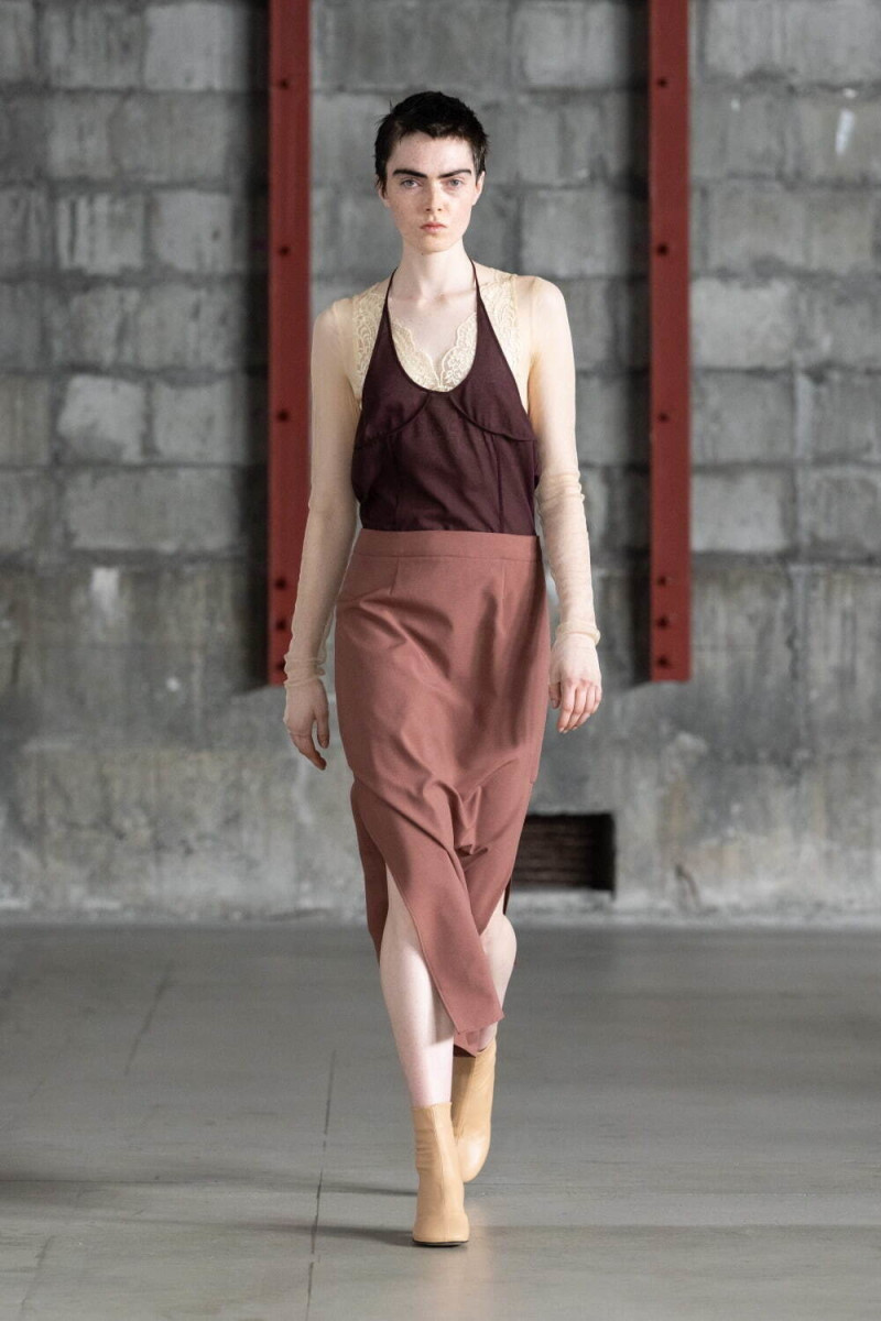 Akane Utsunomiya fashion show for Autumn/Winter 2025