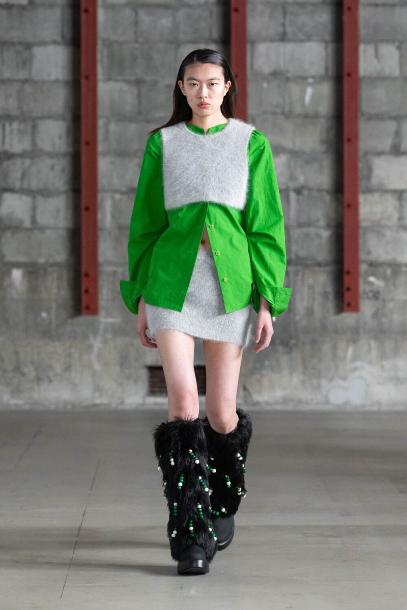 Akane Utsunomiya fashion show for Autumn/Winter 2025