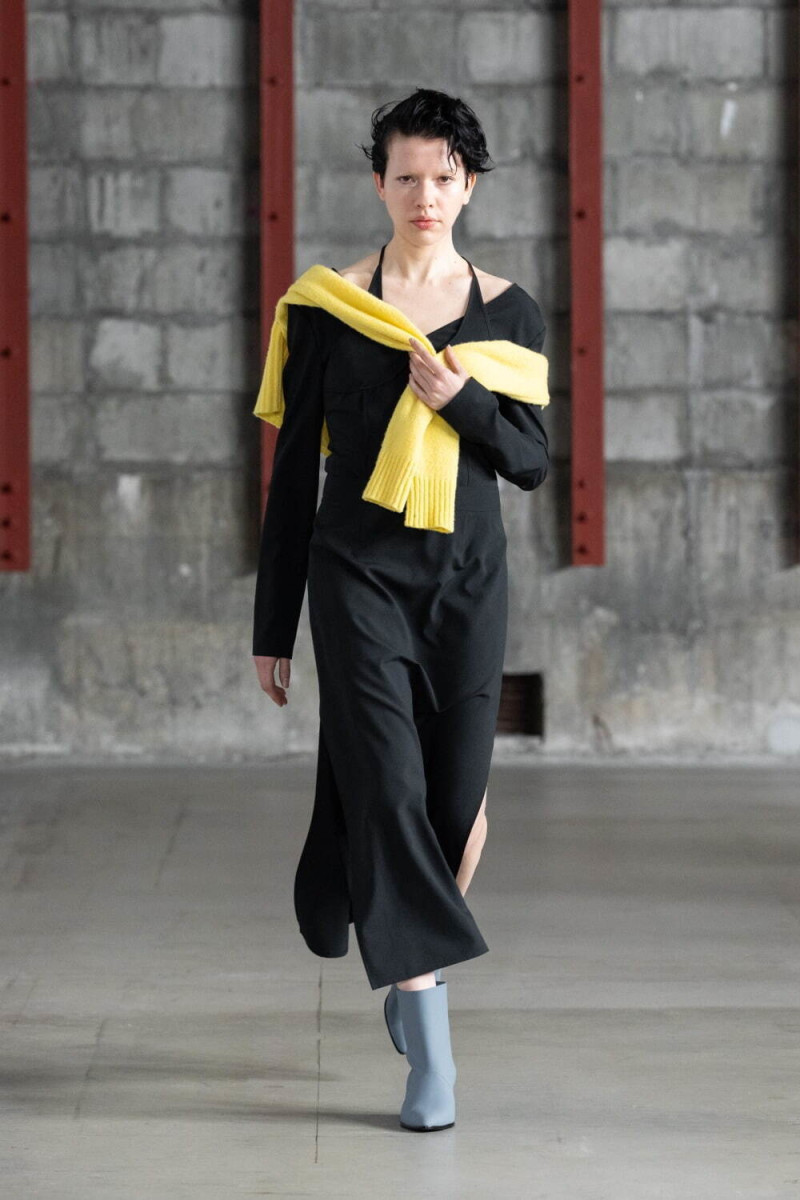Akane Utsunomiya fashion show for Autumn/Winter 2025